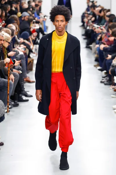 Look 22